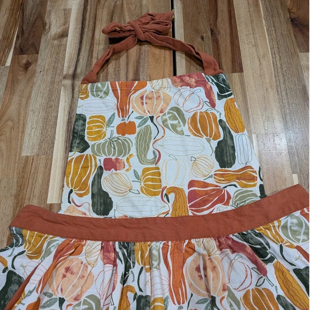 Anthropologie Pumpkin Harvest Apron Fall Harvest Thanksgiving Cottagecore Baking